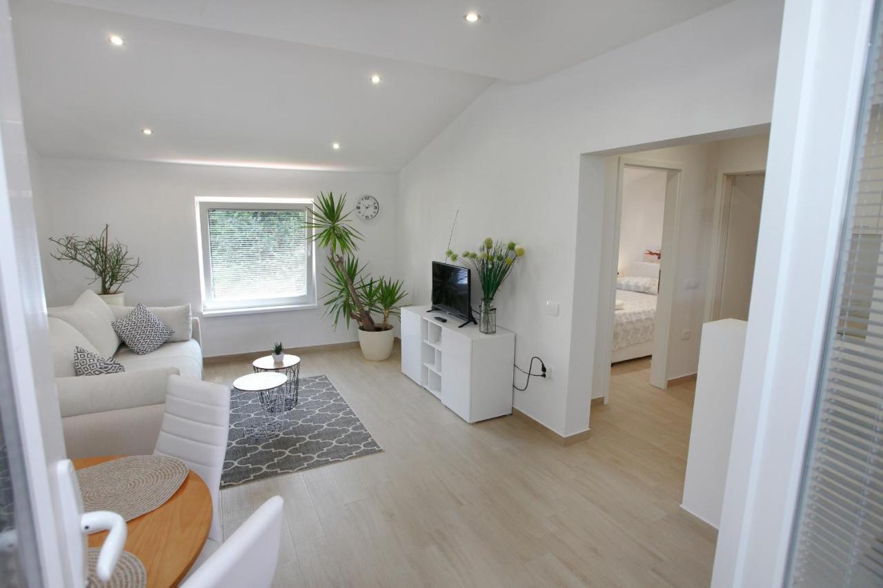 Not For Rent Apartment Portoroz Bagian luar foto