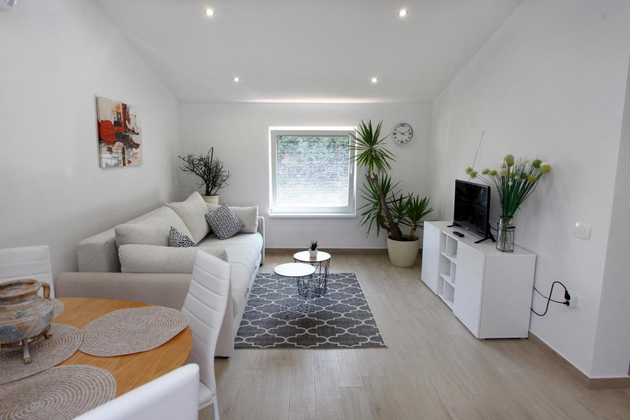 Not For Rent Apartment Portoroz Bagian luar foto
